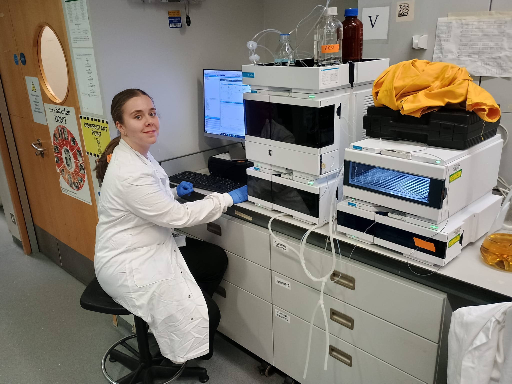 Laboratory equipment