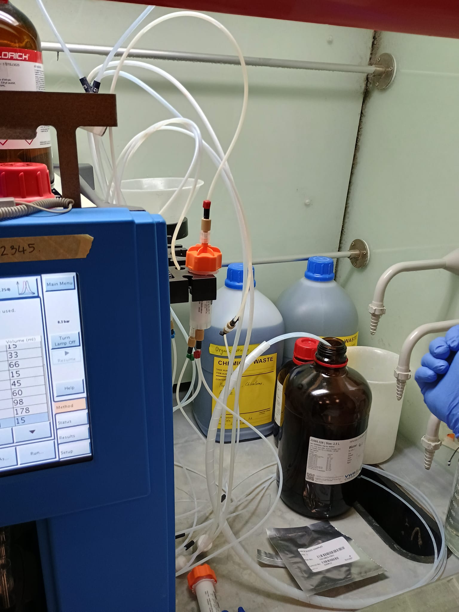 Laboratory workspace